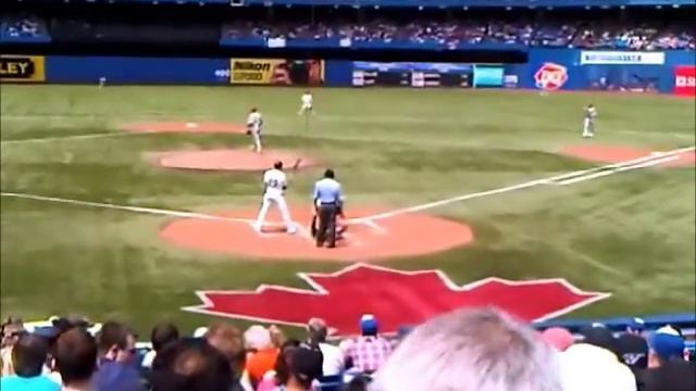 Jose Bautista vs. Roy Halladay - July 2nd 2011 смотреть онлайн