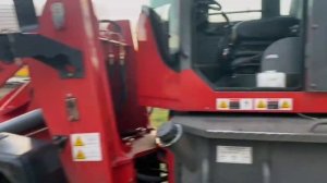 Фронтальный погрузчик HZM S25D - видеоотзыв клиента