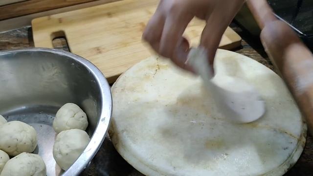 ఆలూ సమోసా ఇలా చాలా సులభంగా తయారు చేయవచ్చు అండి||Aloo Samosa In Telugu|Samosa In Telugu|Snack Recipe