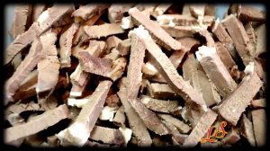 Салат из говяжьего сердца с маринованным луком.