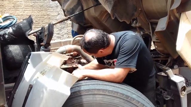 Pente na turbina saida reta do ATEGO 2425 e 1620 ELETRONICO. смотреть онлайн