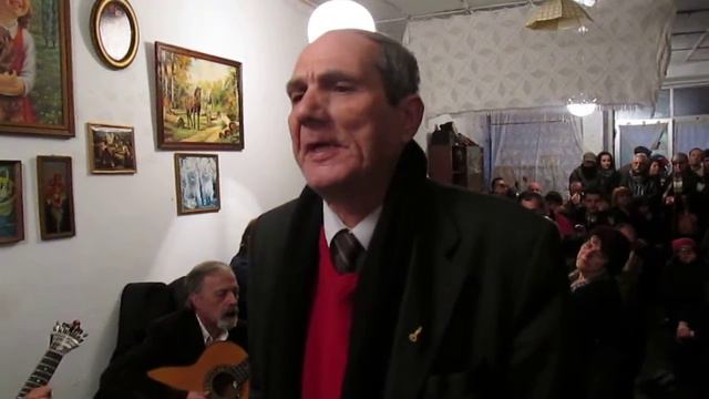 AMADEU MARTINS FADO ,ACTUOU NO DAR A SOLA NA RUA DOS CALDEIREIROS NO PORTO смотреть онлайн