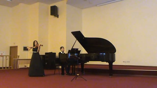 Бах "Ария из сюиты №3". Егор Винников и Люция Калиева. смотреть онлайн
