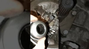 сломалась вилка сцепления, калина