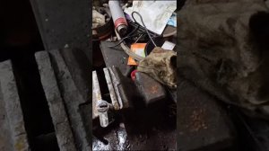 хулиганы залили замок клеем, как исправить