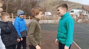 все драки у нас из слово пацана))