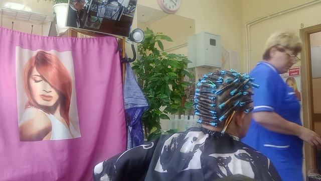Крутим химическую завивку.