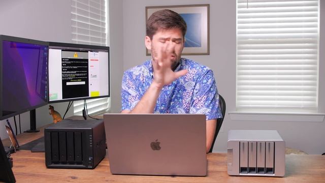 TerrraMaster F4-423 vs Synology DS923+ - Which 4 bay NAS is BEST? смотреть онлайн