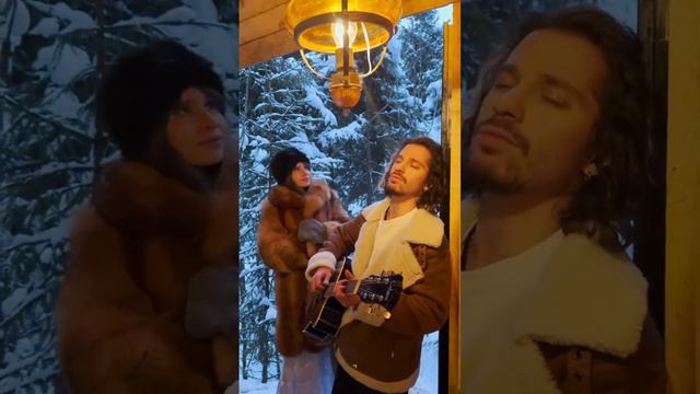 А послушайЧто если счастье Это там где ты и я Живем себе не горюем Может вот он какой Настоящий до смотреть онлайн