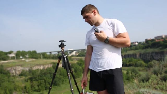 Штатив QZSD PRO Q666C. Отзыв после пары месяцев использования. смотреть онлайн