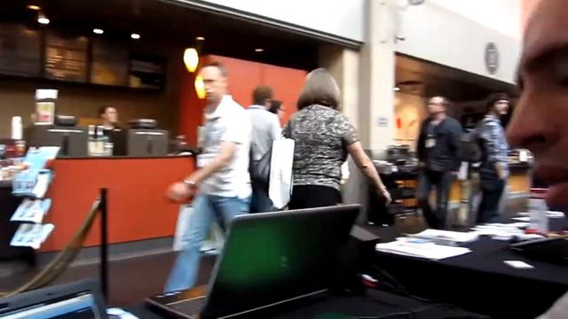 Strategic Music ft. Starbucks смотреть онлайн