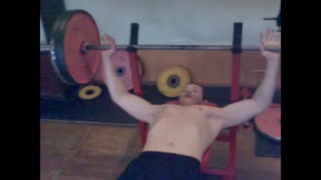 Жим лежа [90 кг] смотреть онлайн