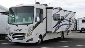 Класс А. Бортовой генератор, слайд, 2 кондиционера. Лучший в мире американский автодом Thor ACE 29D