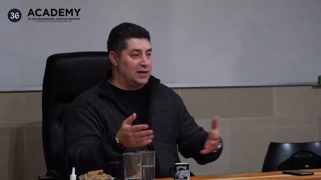 Ключевой навык сотрудника безопасности смотреть онлайн