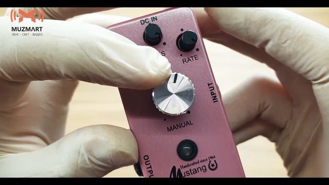 Mustang TC 41 гитарная педаль эффекта Flanger смотреть онлайн