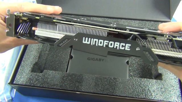 Gigabyte GeForce GTX980 (GV-N980XTREME-4GD) - распаковка смотреть онлайн