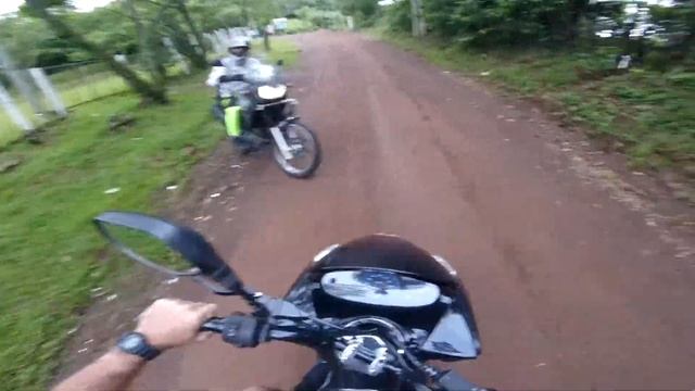 Ténéré 250 e Honda PCX | Subida ao mirante do Morro Ferrabraz смотреть онлайн