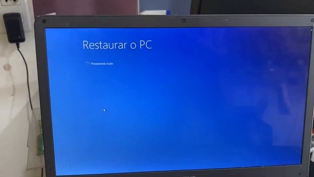 Windows 10 não Inicia - Erro ao Restaurar Arquivos e Configurações de Sistema, Resolvido o Problema смотреть онлайн