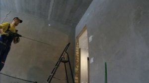 монтаж интернет кабеля в комнате