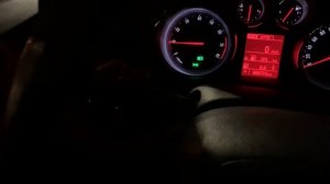Включение авторегулировки головного света Opel Mokka 2012