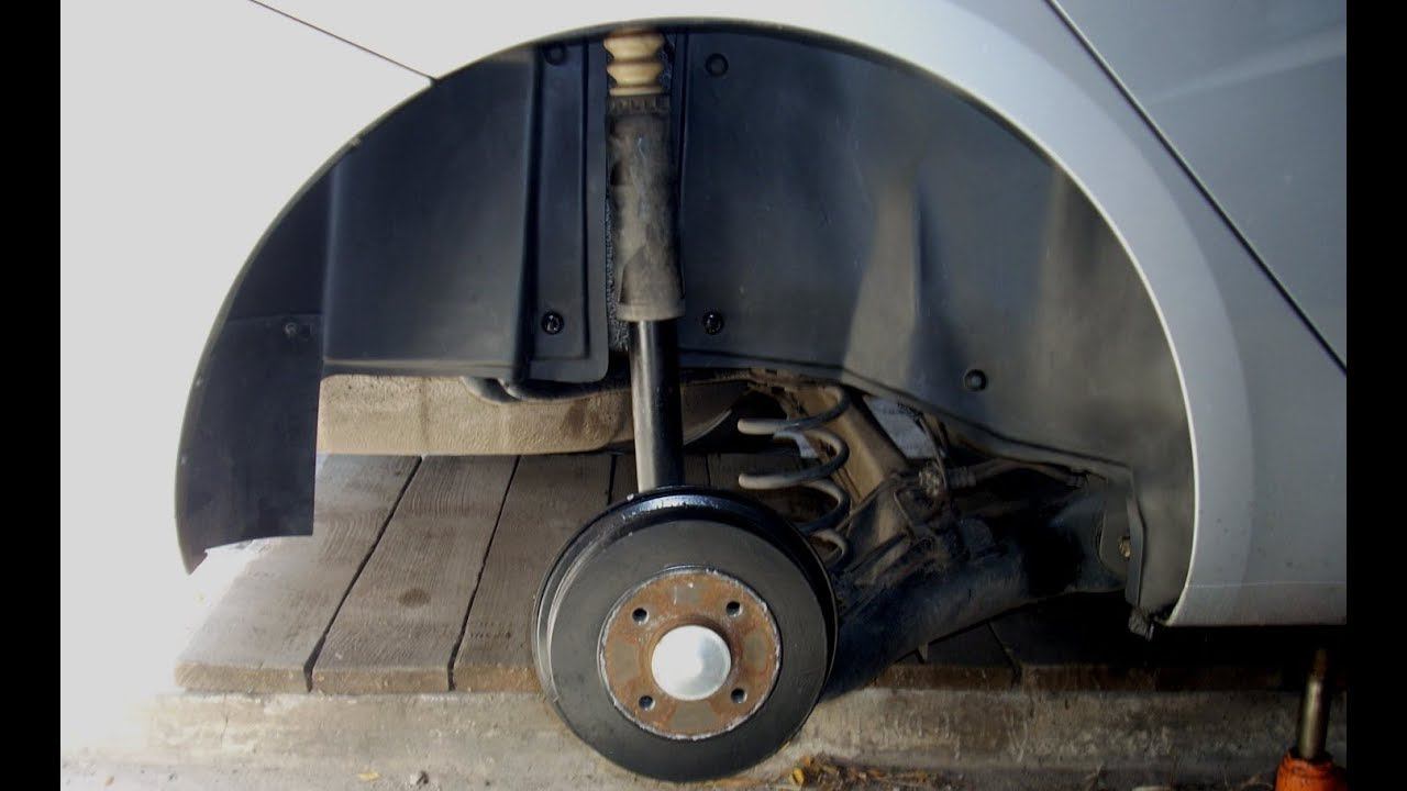 Lada Vesta 1G. Подкрылки. Снятие, оклейка, установка. смотреть онлайн