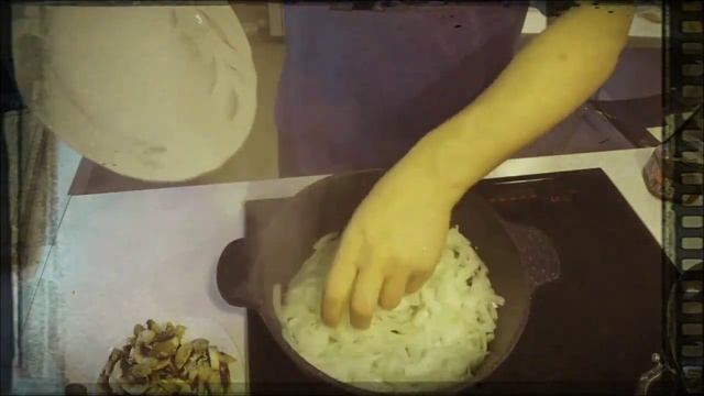 Луковый суп. Вкусный, бюджетный и простой рецепт. Смотри и повторяй! смотреть онлайн
