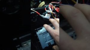 Подключение магнитолы тойота королла 1din.установка рамки!