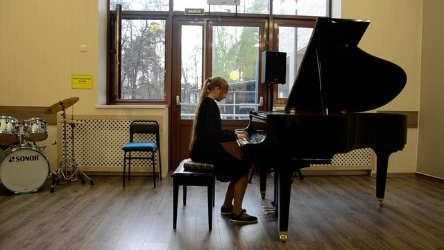 М.Шмитц "Микки Маус" смотреть онлайн