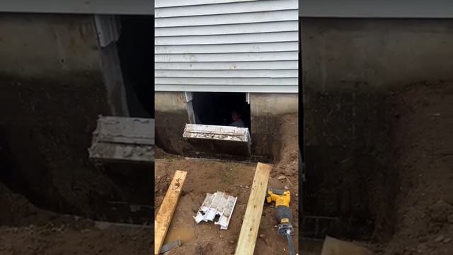 Egress Window - Basement смотреть онлайн