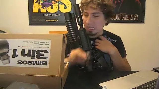 Upgrades: Grenade Launcher & Egrip смотреть онлайн