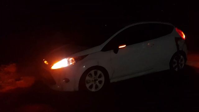 Диодные повторители поворота Ford Fiesta смотреть онлайн