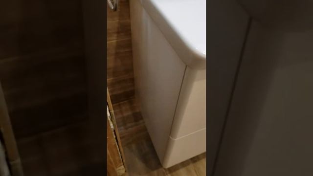 Новенький сан узел и ванная. СПБ КОЛПИНО смотреть онлайн