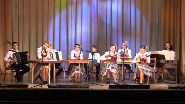 93258 Образцовый ансамбль народных инструментов "Калинка" , г.Свислочь - Старая афиша смотреть онлайн