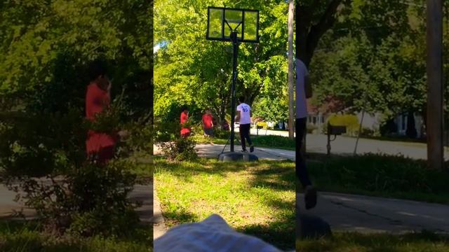 CRAZY BASKETBALL MATCH!!!!! смотреть онлайн