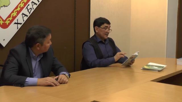 Сибдей Том. Кибелістер хакас тілнең.