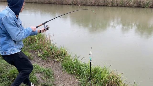 070.Рыбалка. Ласковый. Никита пытается чихнуть минуту! Как правильно произносить моё имя? смотреть онлайн