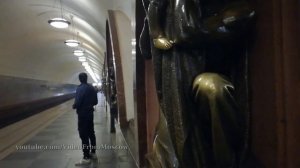 метро "Площадь Революции" // 9 мая 2019