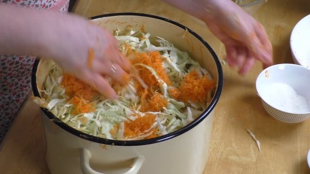 МОЙ ЛЮБИМЫЙ РЕЦЕПТ КВАШЕНОЙ КАПУСТЫ! смотреть онлайн