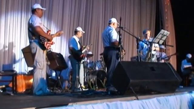 Умирзак Шукеев и Игорь Бутман. Saxophone Umirzak Shukeyev and Igor Butman. смотреть онлайн