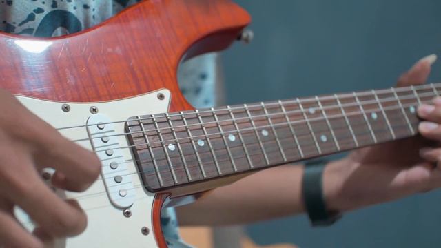 NDC Worship -  Datanglah Dan Bertahta /Great Is Our God Guitar Cover