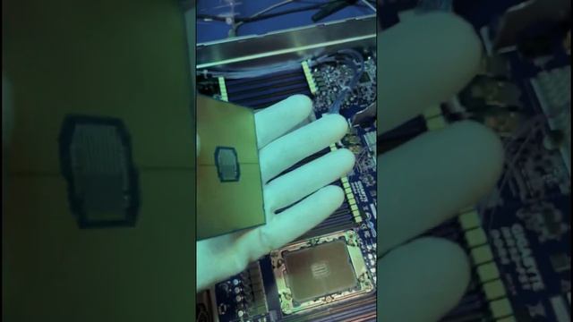 Процессор Intel Xeon мощь? смотреть онлайн
