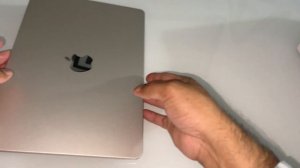 unboxing macbook air m2 GOLD #apple #macbookair #brandnew #iphone