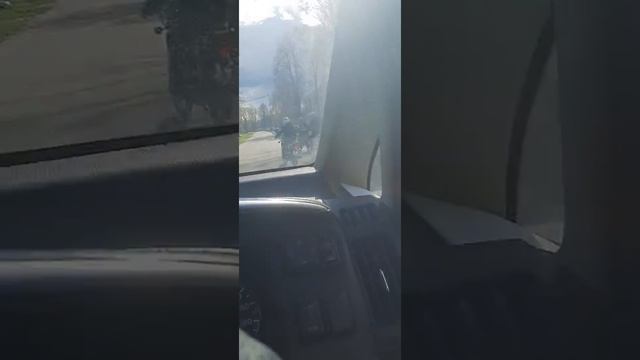 как поставить скутер на заднее колесо смотреть онлайн