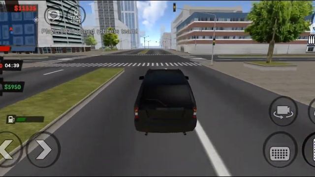 играю в Justice Rivals 3 (ограбил магазин с часами)