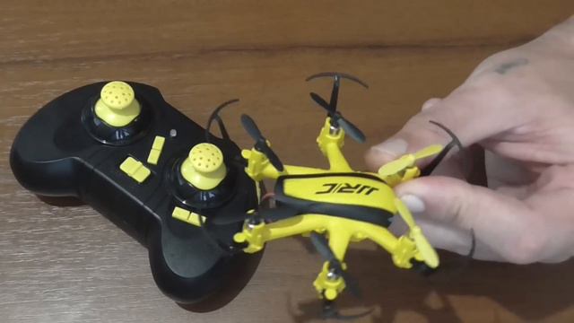 очень простой полет на jjrc H20H смотреть онлайн