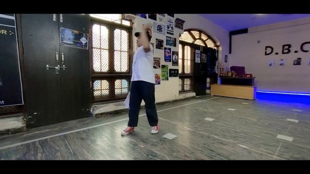 Popping Freestyle Dance by - yuganshu Aggarwal || Latest video 2020 смотреть онлайн