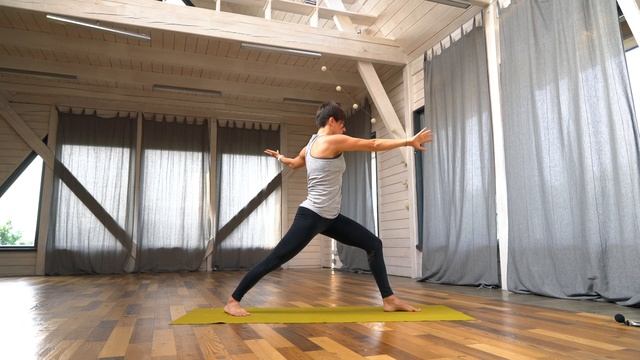 Небольшой разминочный комплекс для начинающих смотреть онлайн