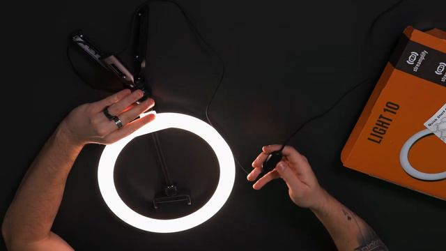 Streamplify Light 10 - Unboxing with Slaxz-! смотреть онлайн