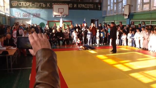 1-я схватка Чистая Победа (Иппон) смотреть онлайн