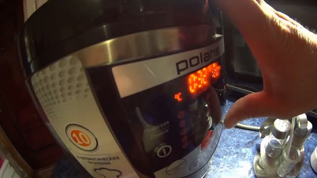 Гороховый суп с копченой курицей и сельдереем / Pea soup with smoked chicken and celery смотреть онлайн